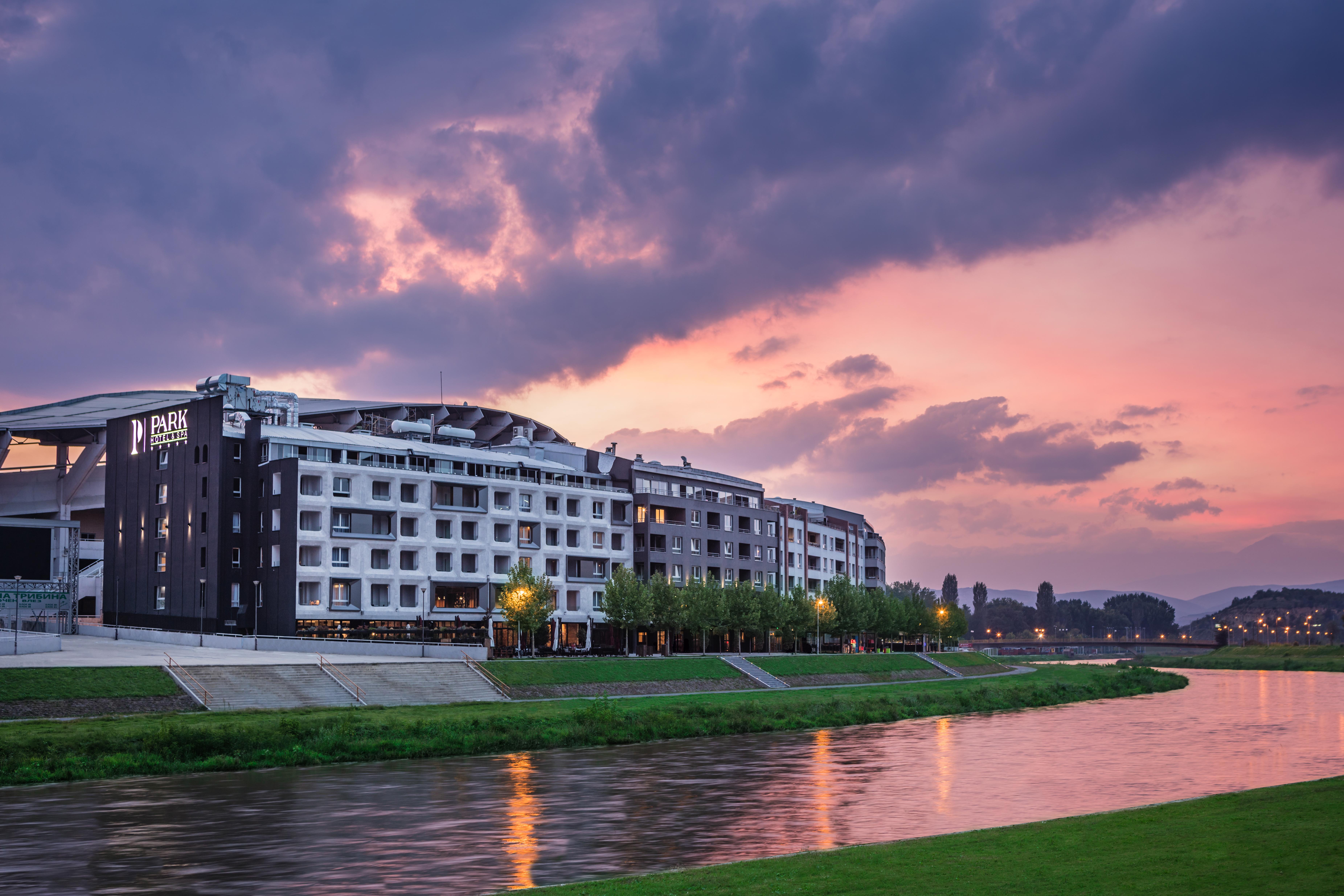 Park Hotel&Spa Skopje Bagian luar foto